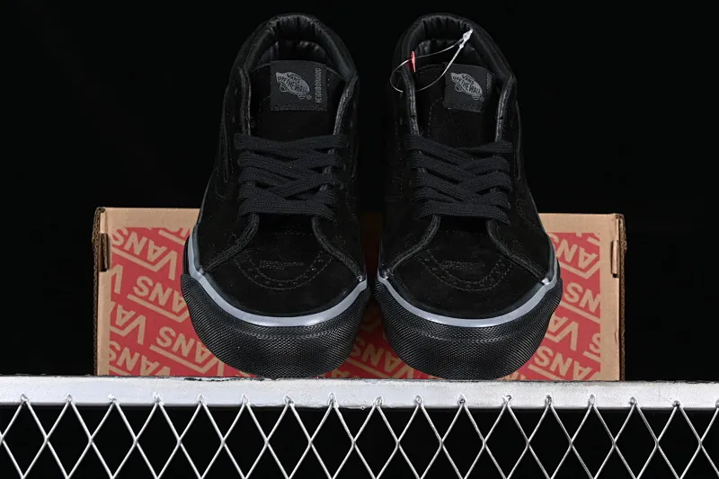 All categories Vans Vans series Vans Mid Vans China NEIGHBORHOOD x Vans Sk8-Mid joint series all black Chinese casual sneakers VN0A3WM3AFG